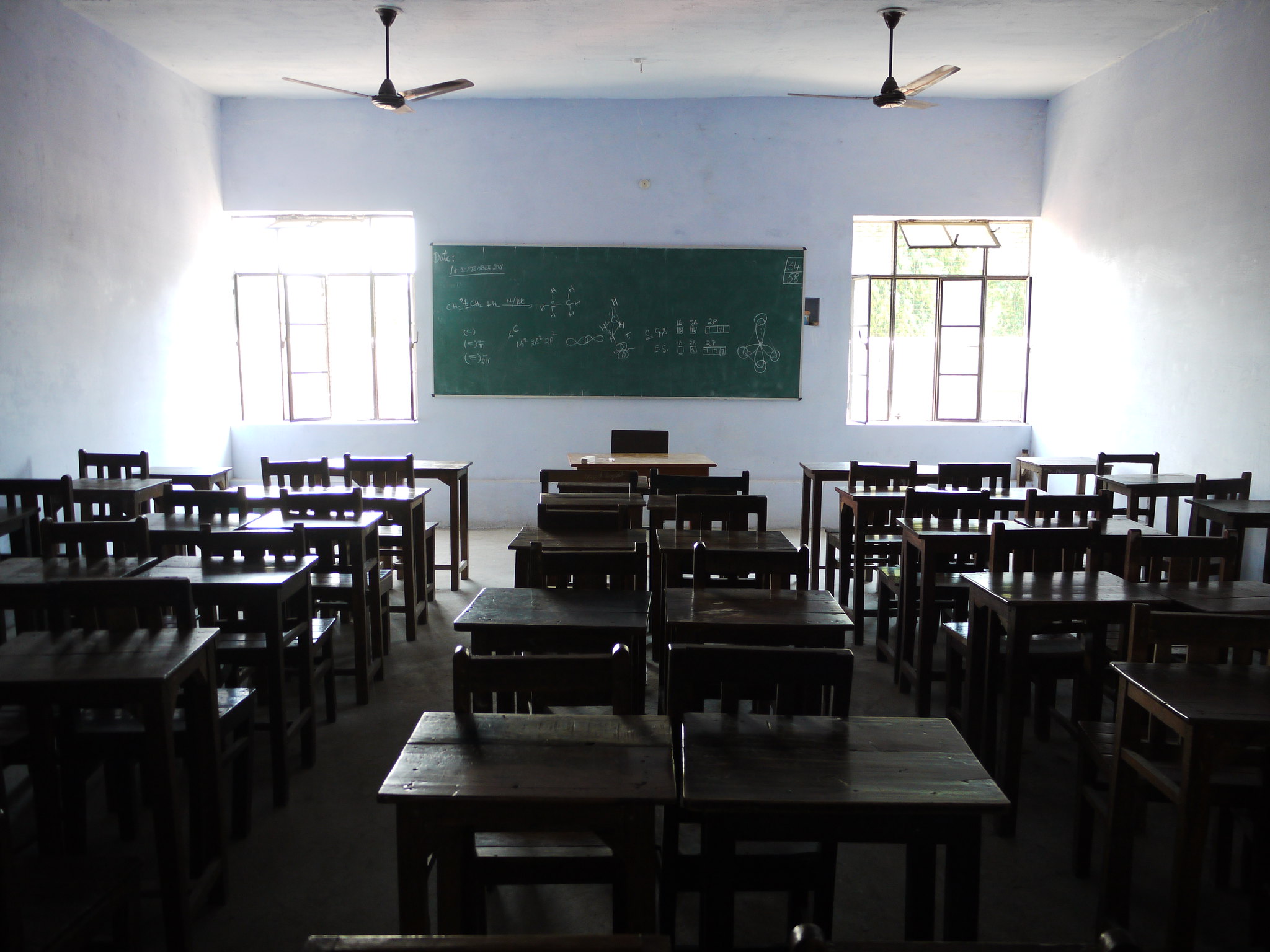 how-the-indian-school-system-reinforces-gender-norms